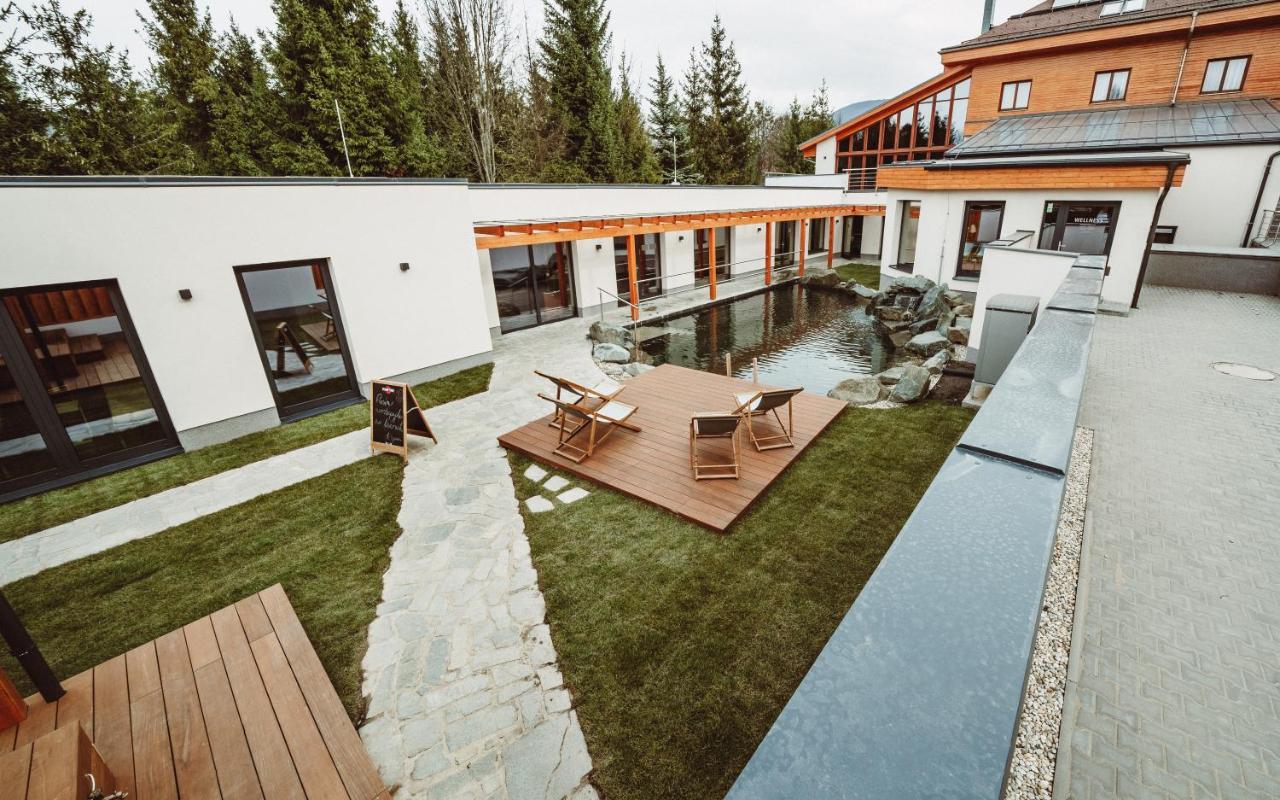 Hotel Horal Roznov pod Radhostem Exterior photo