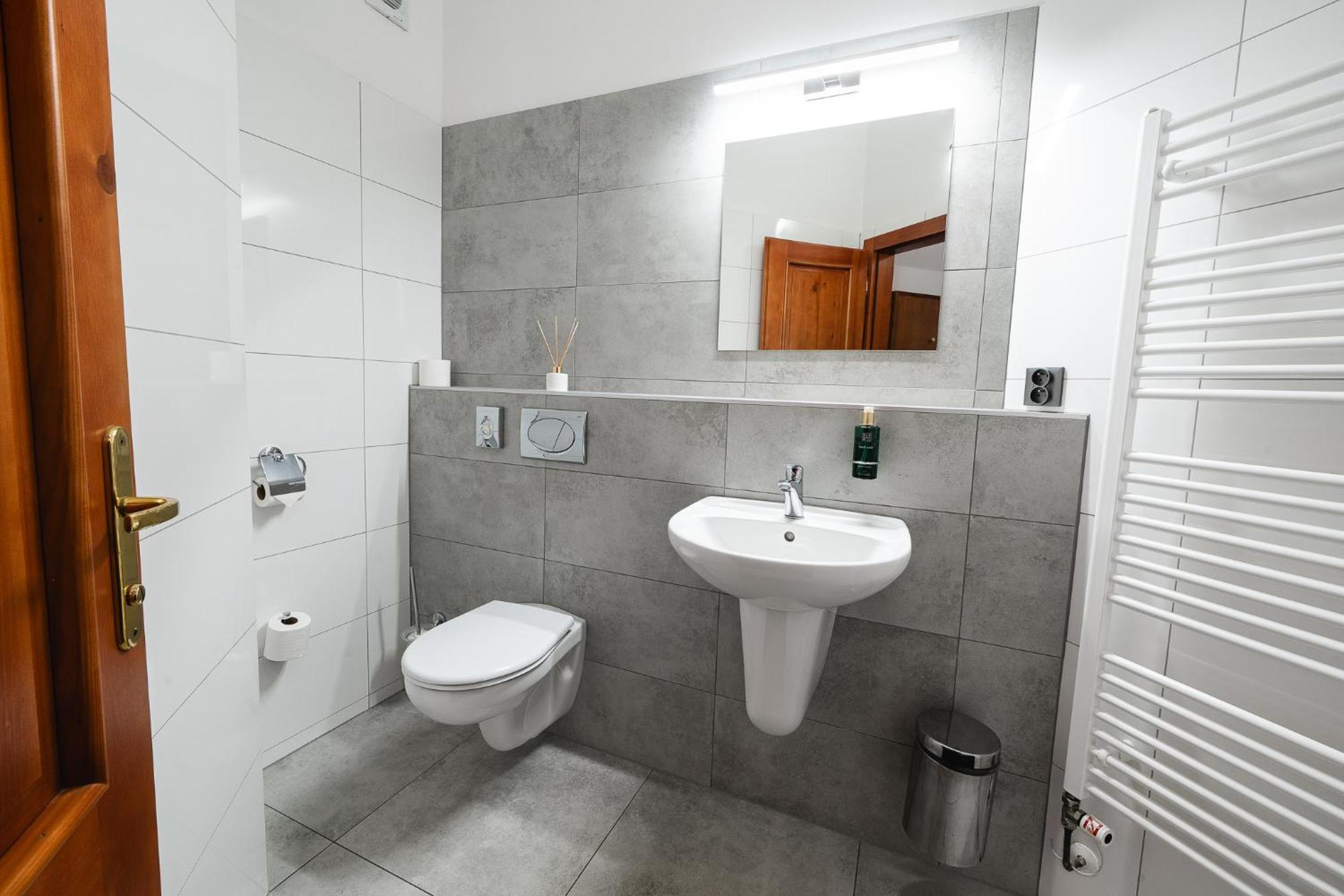 Hotel Horal Roznov pod Radhostem Exterior photo